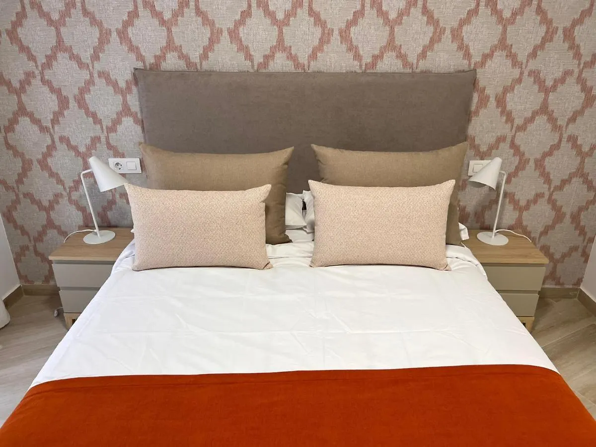 Apartamentos Dona Emilia contacts